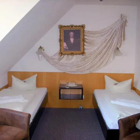 Elegant-hotel 