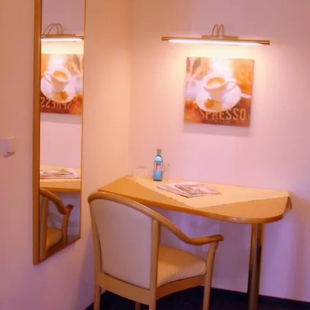 Elegant-hotel 